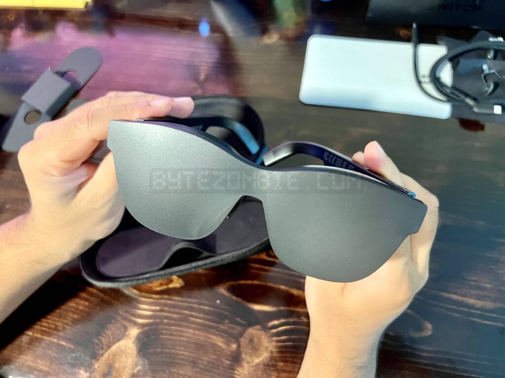 Nreal Air Lens Cover to block light and increased privacy when viewing content